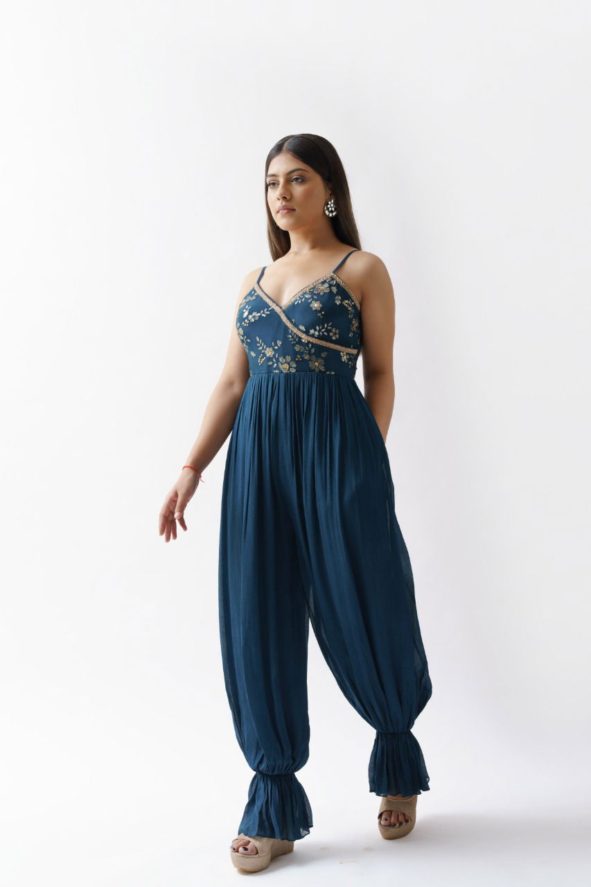 Maanya Pr 15 Indo Jumpsuit Western Catalog
